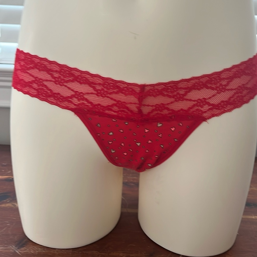 Victoria’s Secret thong panty